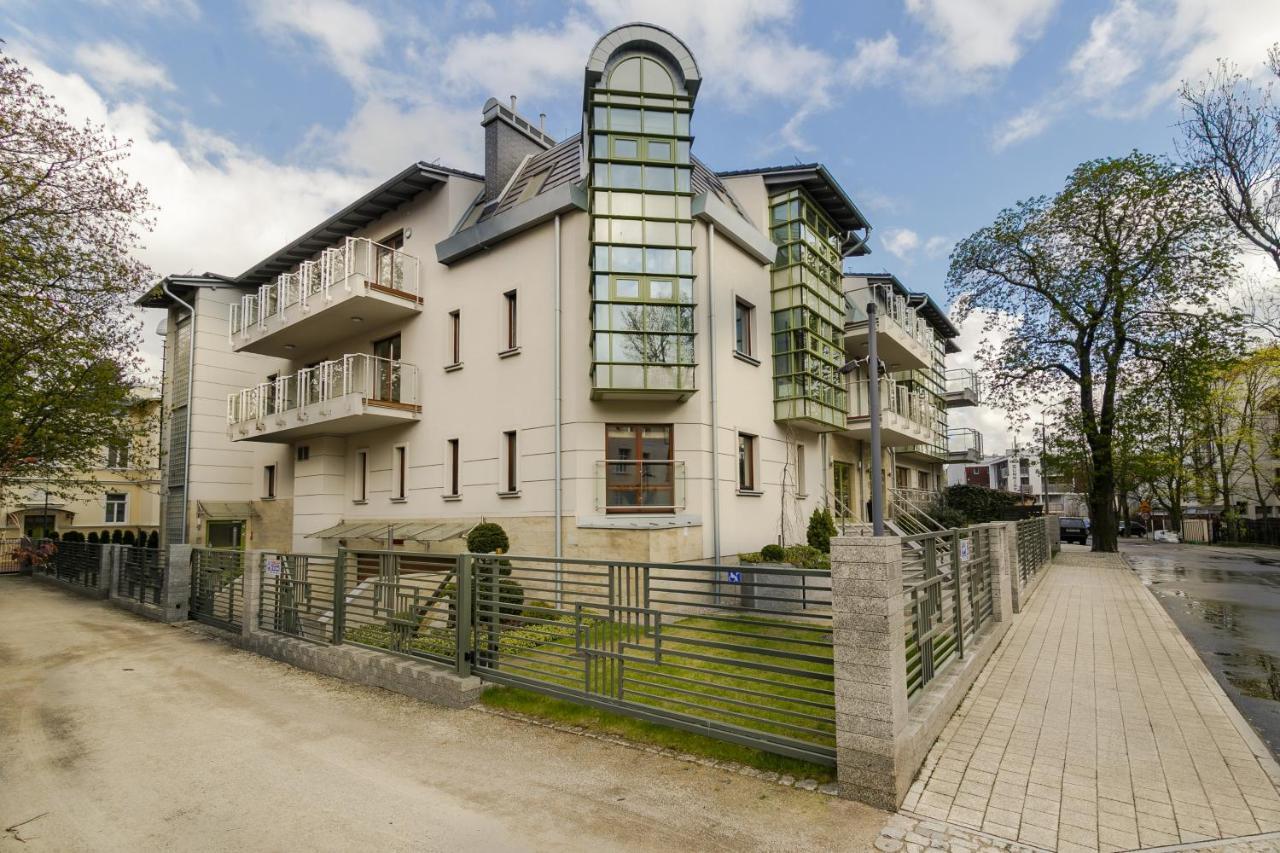 Apartment With Terrace And Sauna By Grand Apartments Sopot Exterior photo